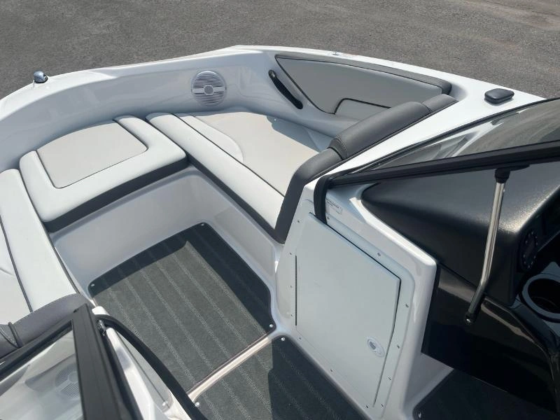 2025 Yamaha Ar190 alt