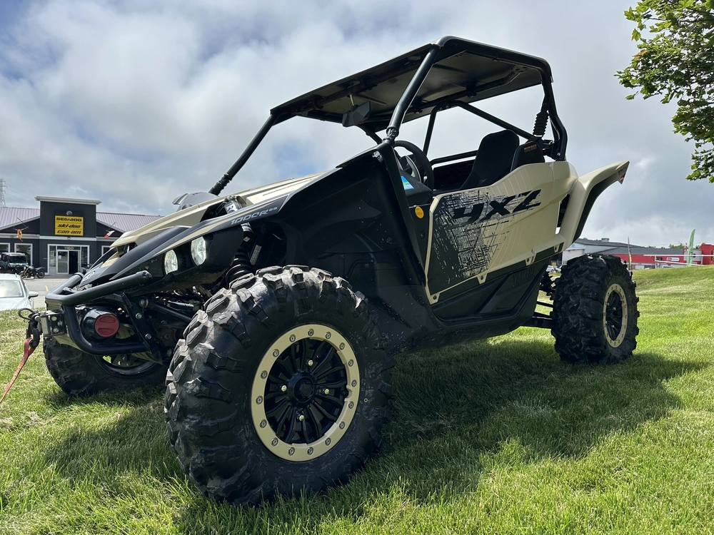 2023 Yamaha Yxz Se 1000 alt