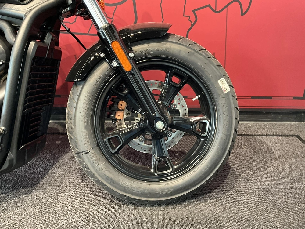 2025 Indian Motorcycle Scout Sixty Bobber Limited alt