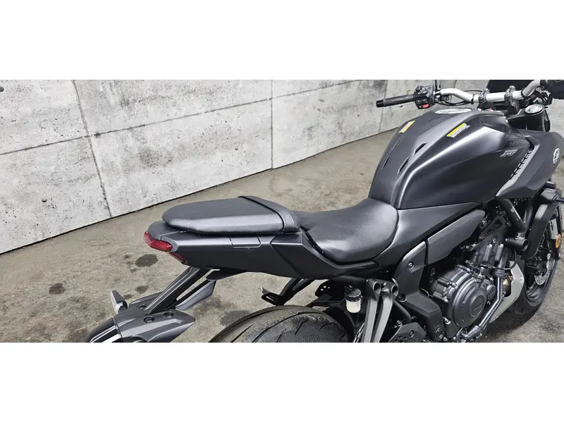2025 Yamaha MT-07 thumbnail 8