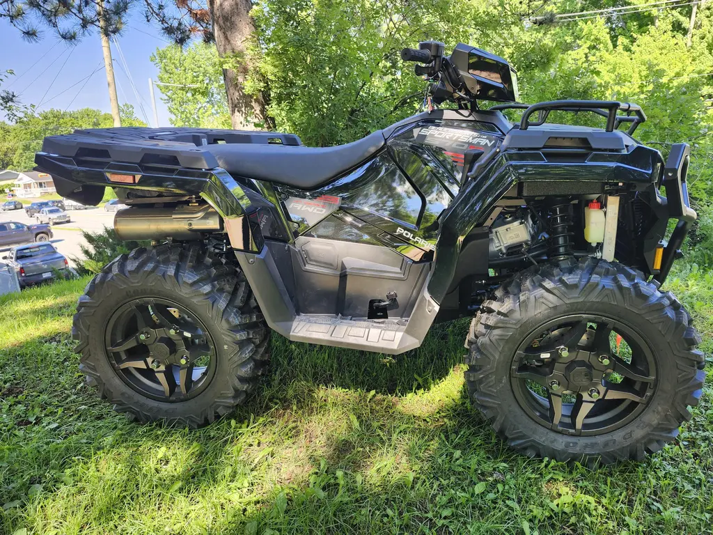 Polaris SPORTSMAN 570  TRAIL - ONYX BLACK 2025 - Service 5★ | Rive-Sud de Québec | Financement 1-2-3 chance