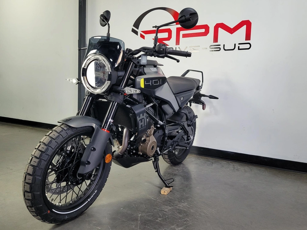 2024 Husqvarna Svartpilen 401 *0.99% Sur 60 Mois alt