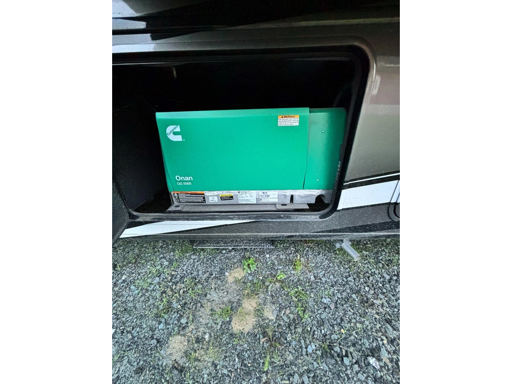 Entegra Coach Vision 29s Classe A 2024 alt