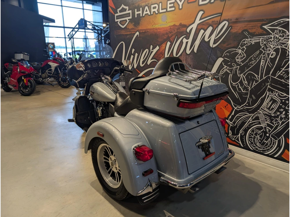 Harley-davidson Trike Tri Glide Ultra Flhtcutg 2023 alt