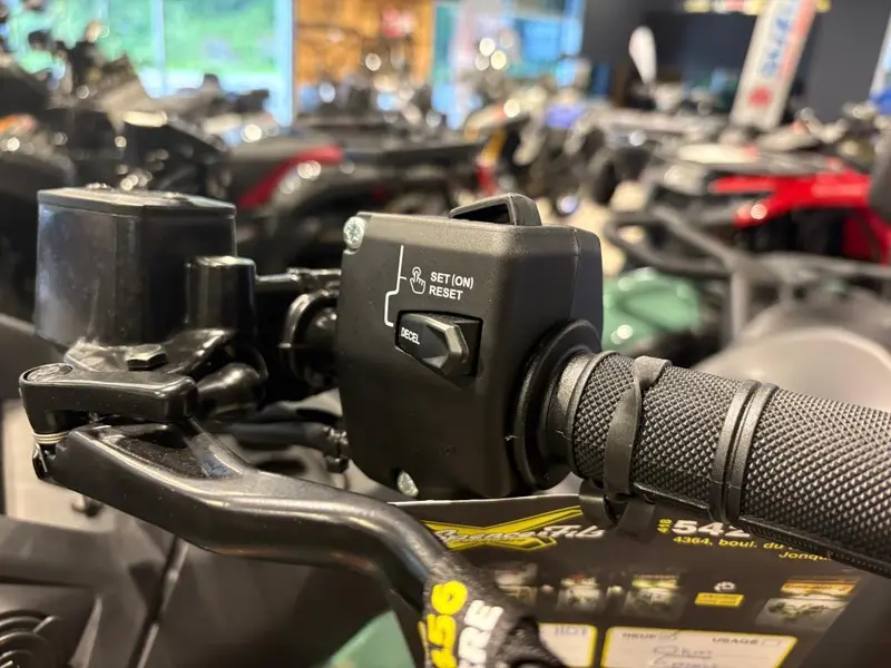 2025 Can-Am Outlander MAX PRO XU HD7