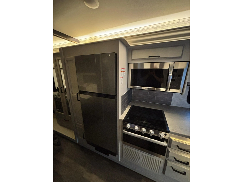 Entegra Coach Vision 29s Classe A 2024 alt