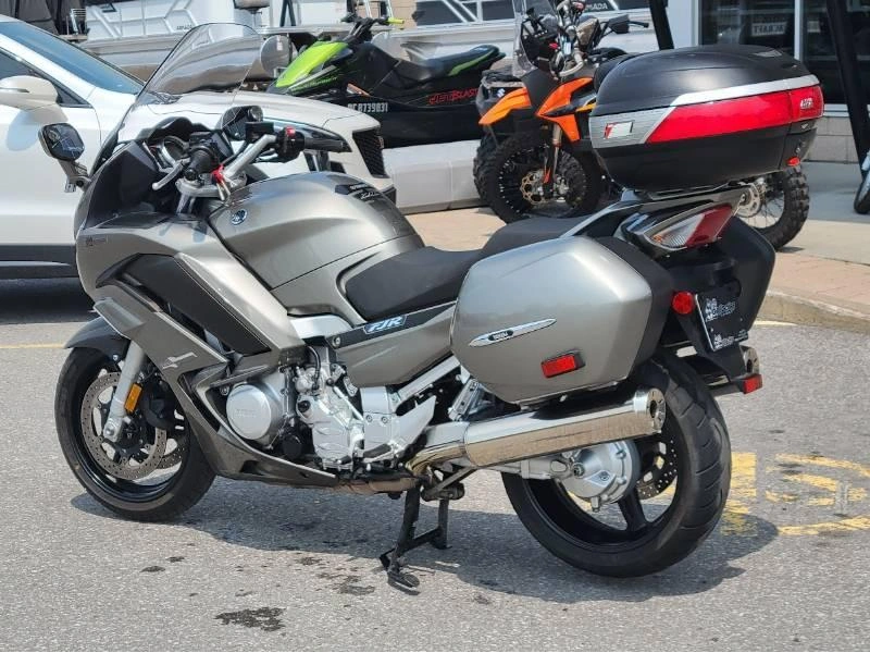 Yamaha Fjr1300 2013 alt