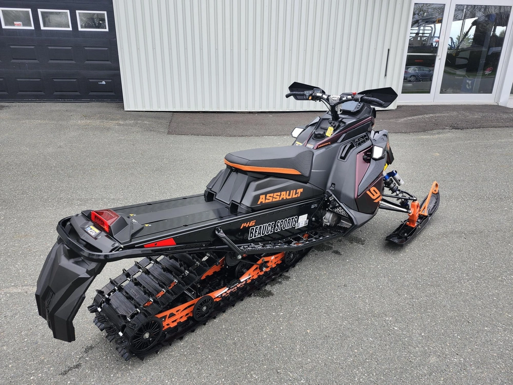 2025 Polaris Patriot 9r Switchback Assault 146 Démonstrateur 9r Inspecté – 2 000 Km De Plaisir Garanti! alt