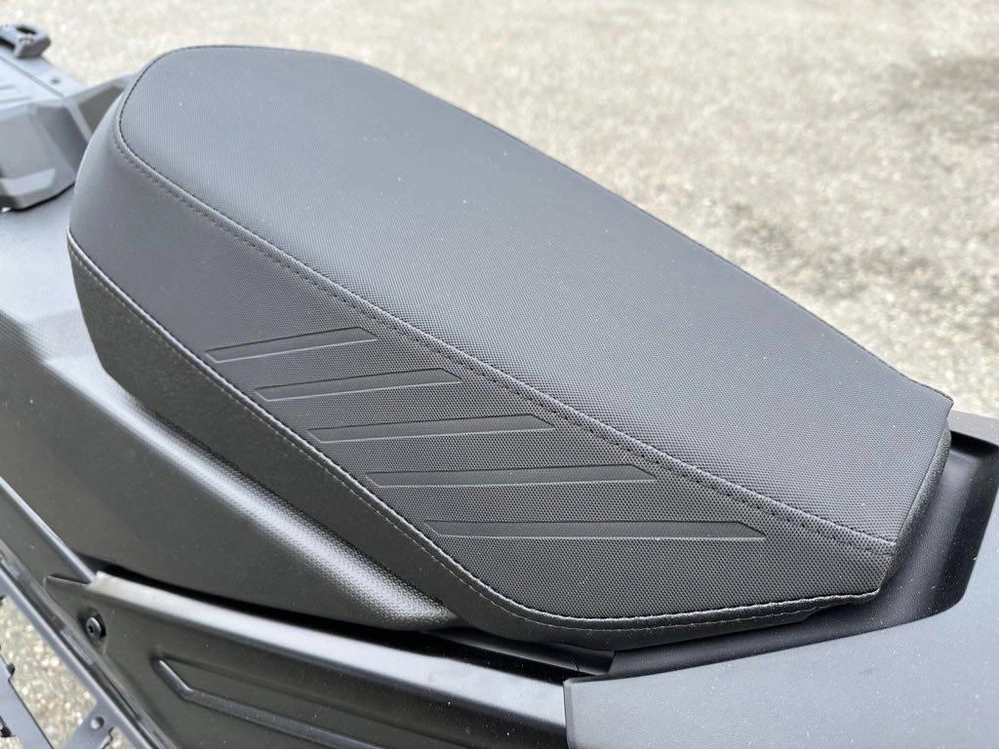 2025 Ski-doo Summit Adr W/ Edge Pkg 154 850 E-tec Powdermax X-light Flexedge 3.0" Shot alt