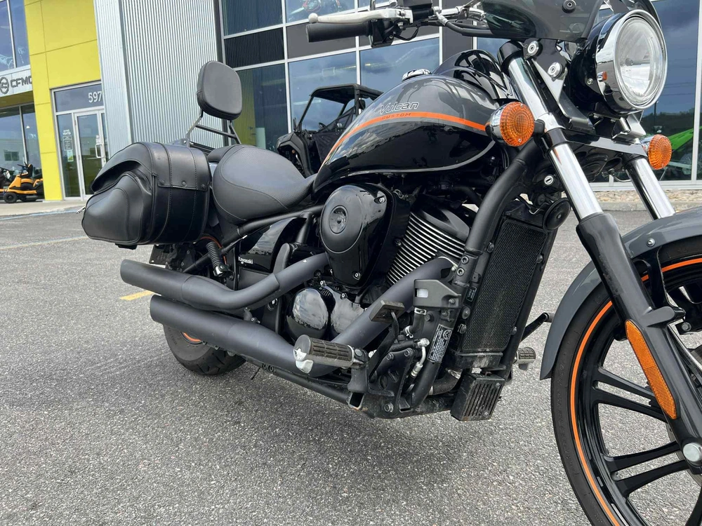 Kawasaki Vulcan 900 Custom 2019 alt