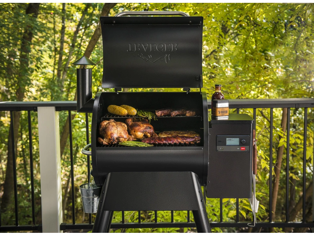 2024 Traeger Pro 575 alt