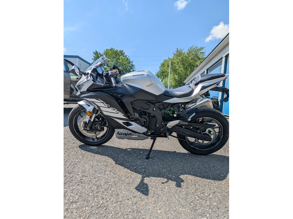 Kawasaki Ninja 400 Rr Gris Zx4rr Essai Possible Chez Beauce Sports 2025 alt