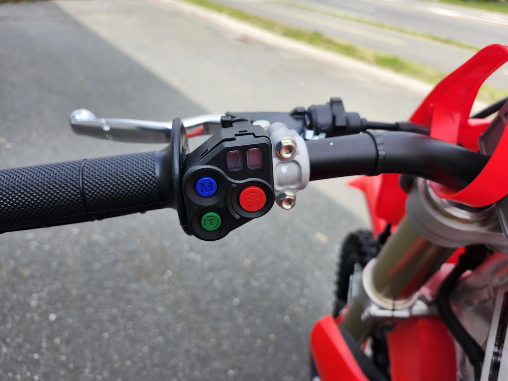 2025 Honda Crf250rs Crf 250r - 250cc Dirt Bike alt