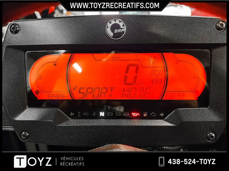 2022 Can-Am MAVERICK SPORT XRC 1000R