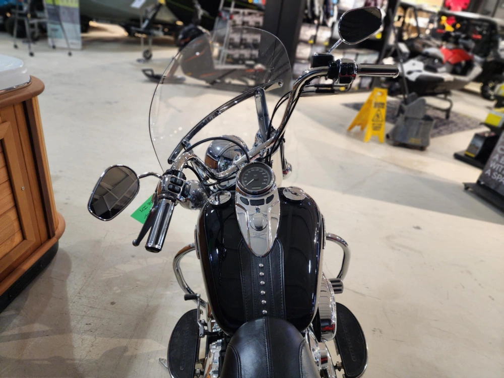 2011 Harley-davidson Heritage alt