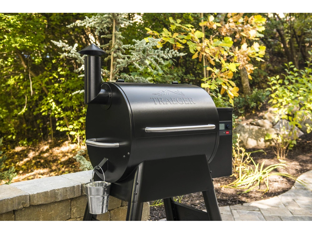 2024 Traeger Pro 575 alt