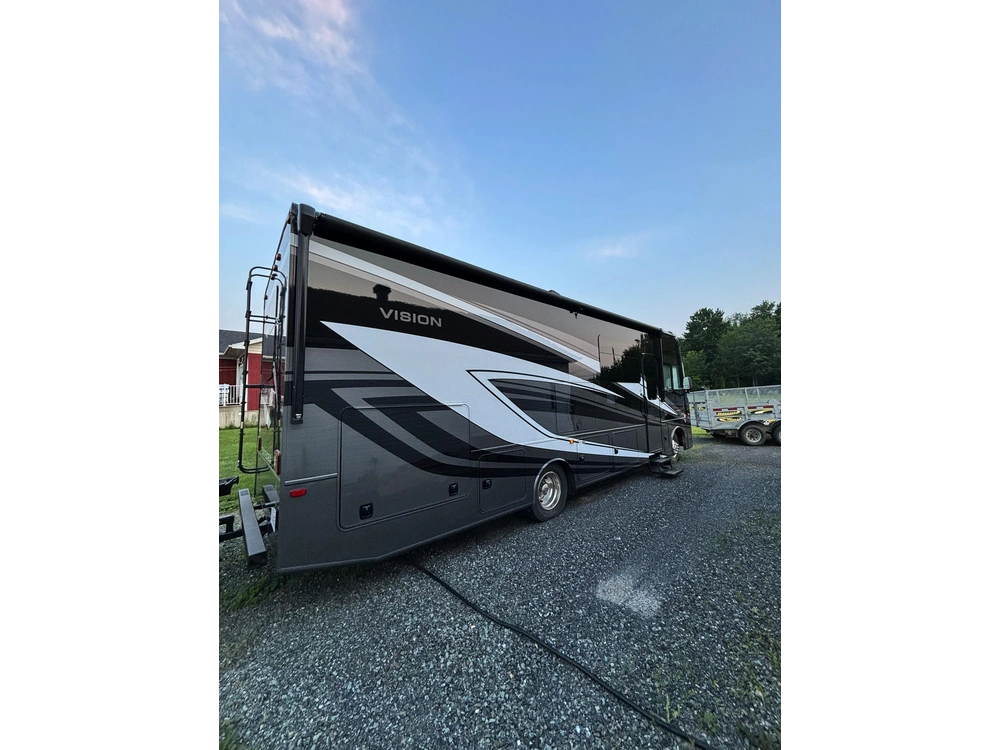 Entegra Coach Vision 29s Classe A 2024 alt