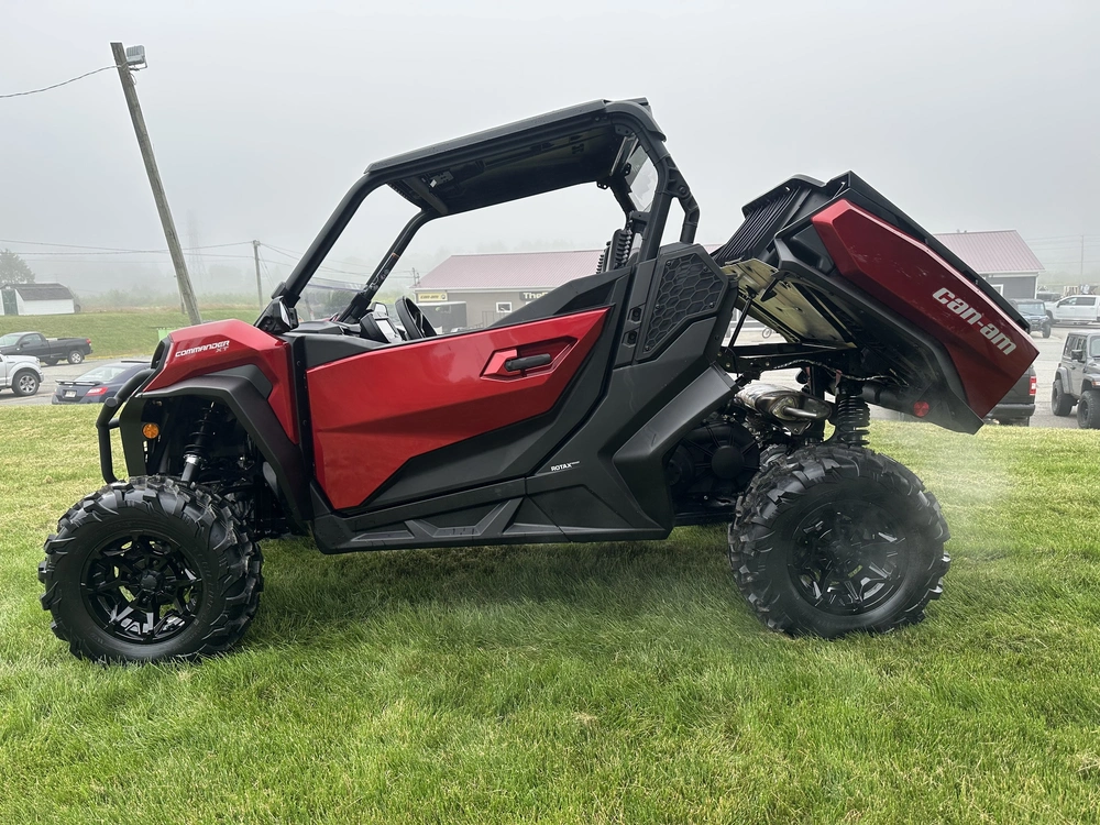 2025 Can-am Commander Xt 700 alt