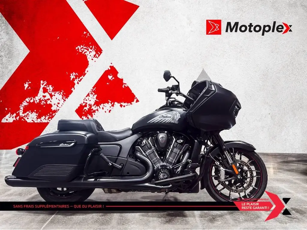 2022 Indian Motorcycle CHALLENGER DARKHORSE