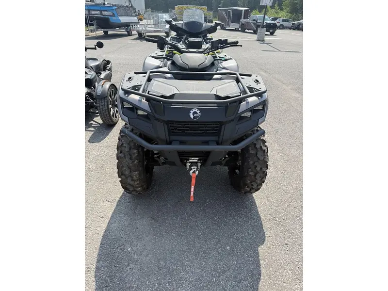 2025 Can-Am OUTLANDER XT 700