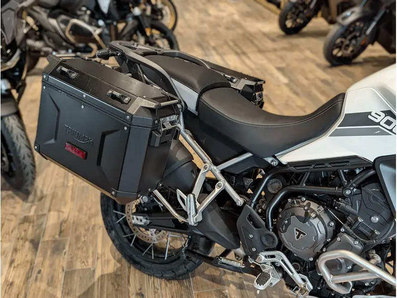 Triumph Tiger 900 Rally Pro // Pure White 2022