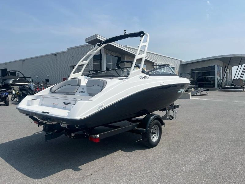 2025 Yamaha Ar190 alt