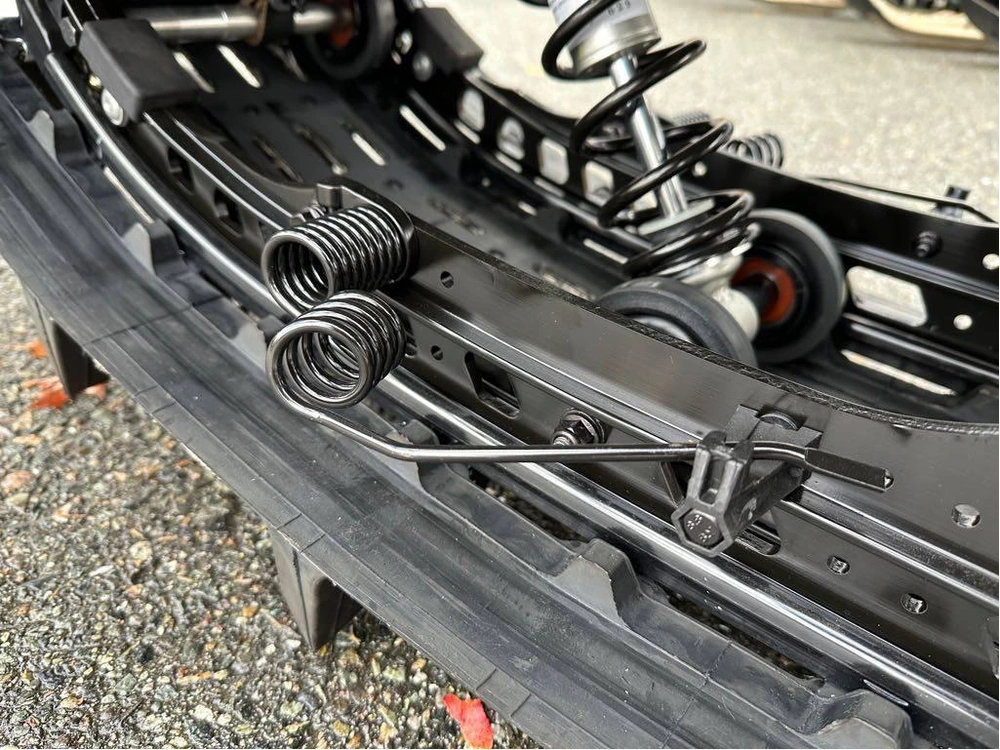 2025 Ski-doo Summit Adr W/ Edge Pkg 165 850 E-tec Powdermax X-light Flexedge 3.0" Shot alt