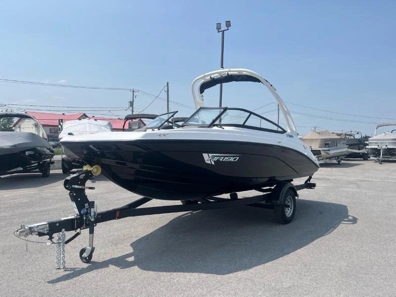 2025 Yamaha Ar190 alt