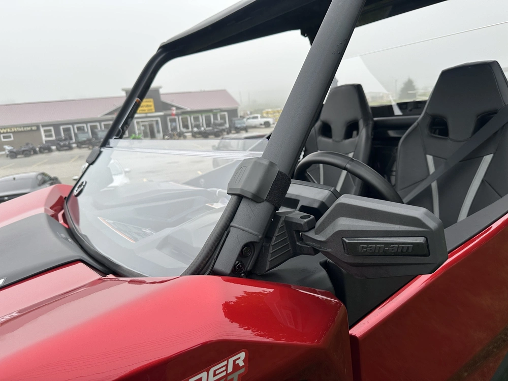 2025 Can-am Commander Xt 700 alt
