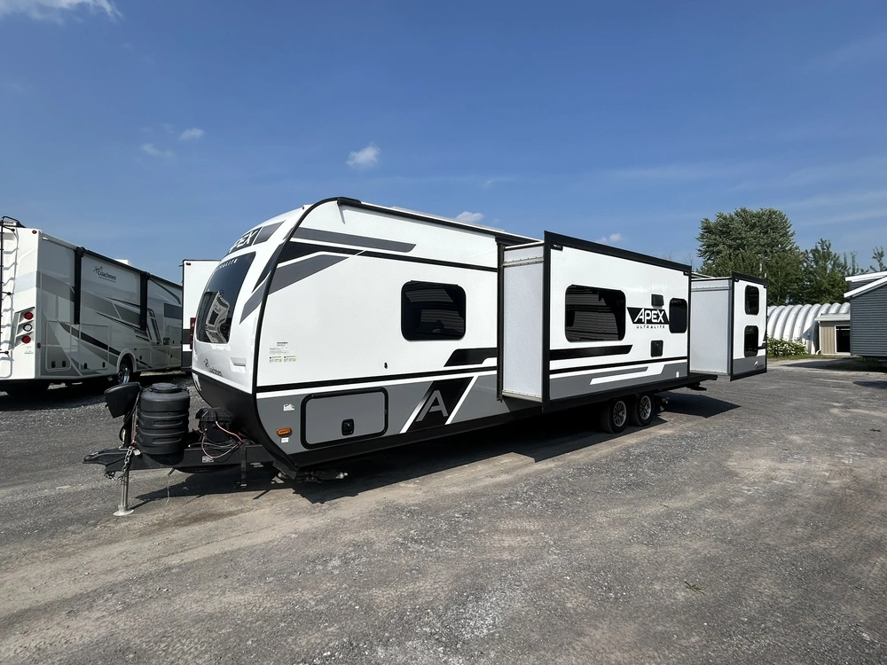 2024 Coachmen Apex 300bhs alt