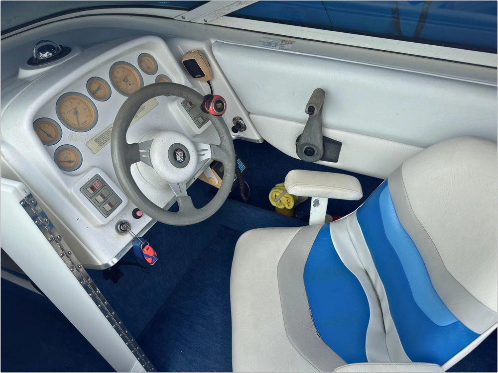 1993 Chris-craft 238 Concept alt