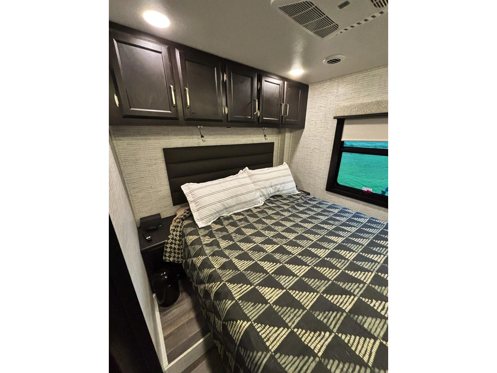 Entegra Coach Vision 29s Classe A 2024 alt