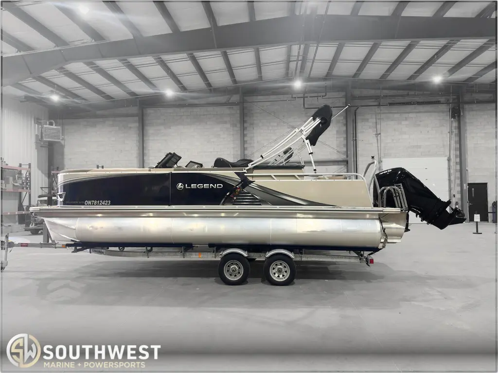2021 Legend Q Series WS Cruise Sport