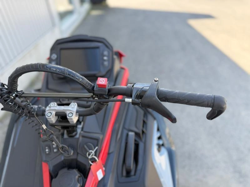 2025 Polaris 850 Rmk Khaos 155 alt