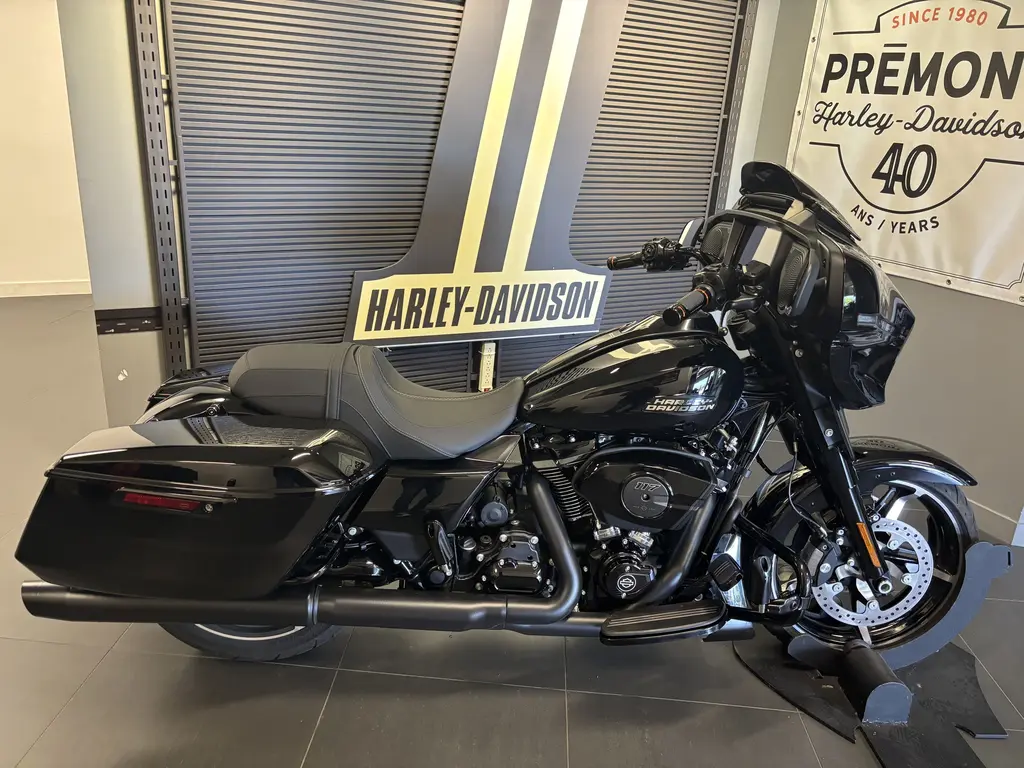Harley-Davidson FLHX STREET GLIDE 2024