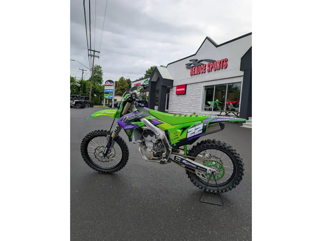 2023 Kawasaki KX 250 2023 🏁 Motocross de compétition ✅ Démarreur électrique ⚡ Inspection faite 🛠️