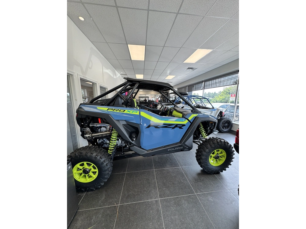 2025 Polaris Rzr Pro Xp Ultimate - Zenith Blue Segment Partagé Avec Zforce 950 H.o. alt
