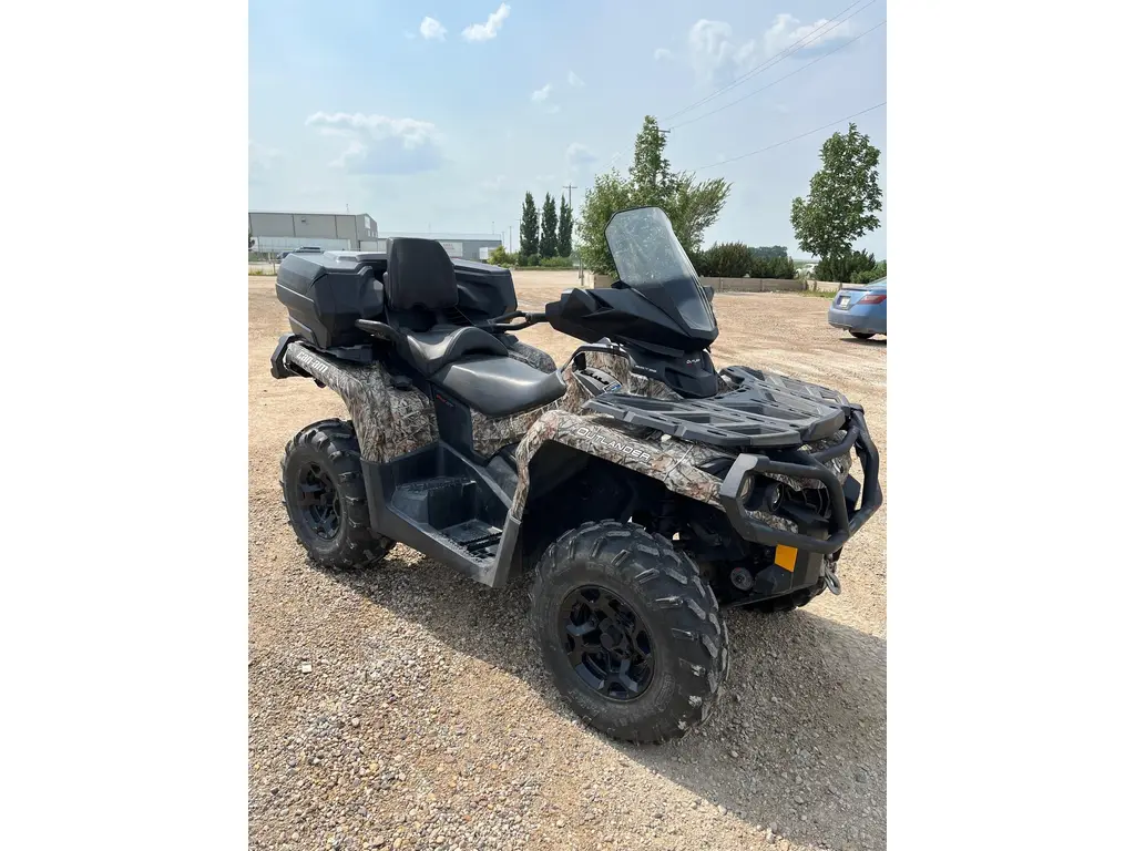 2014 Can-Am OUTLANDER MAX XT 650