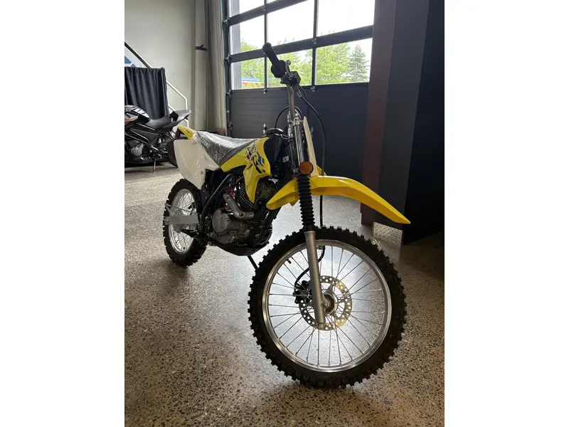 2025 Suzuki DR-Z125L thumbnail 3