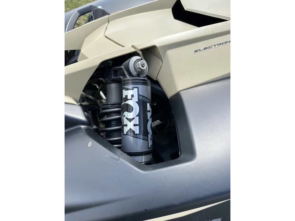 2023 Yamaha Yxz Se 1000 alt