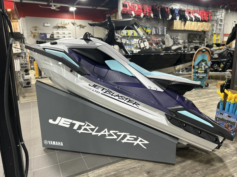 2025 Yamaha Jetblaster Ltd (3-up) alt