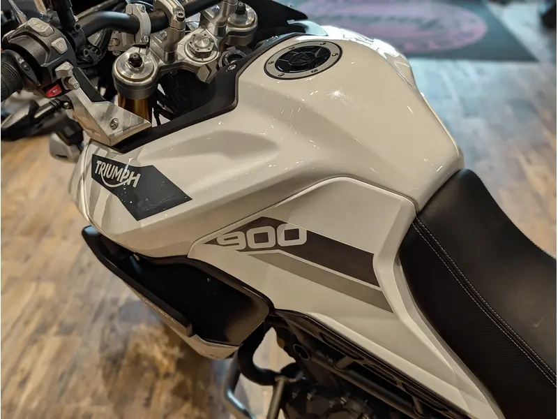 Triumph Tiger 900 Rally Pro // Pure White 2022