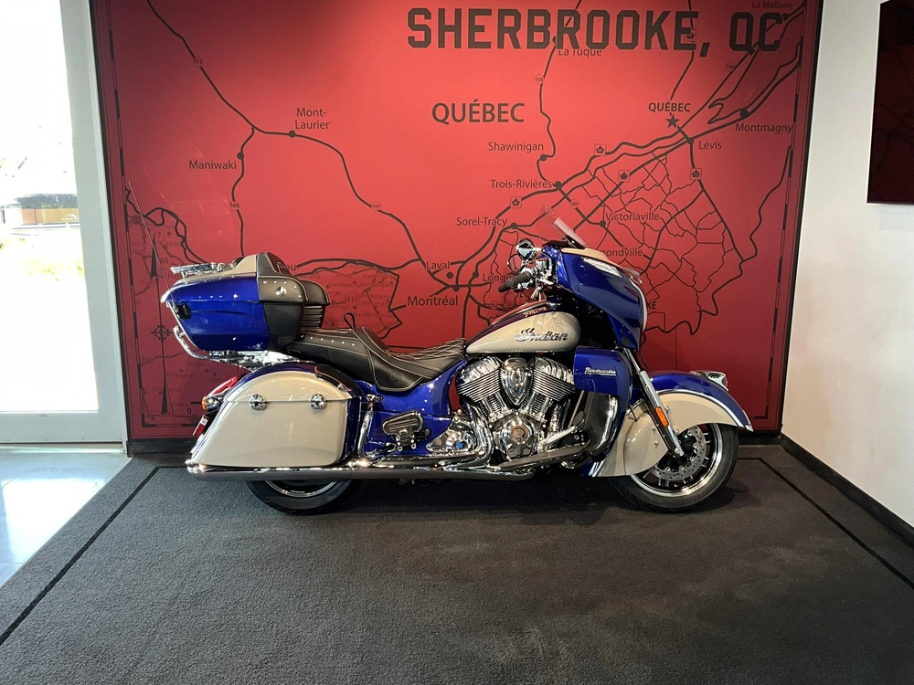 2024 Indian Motorcycle Roadmaster With Powerband Audio Package alt