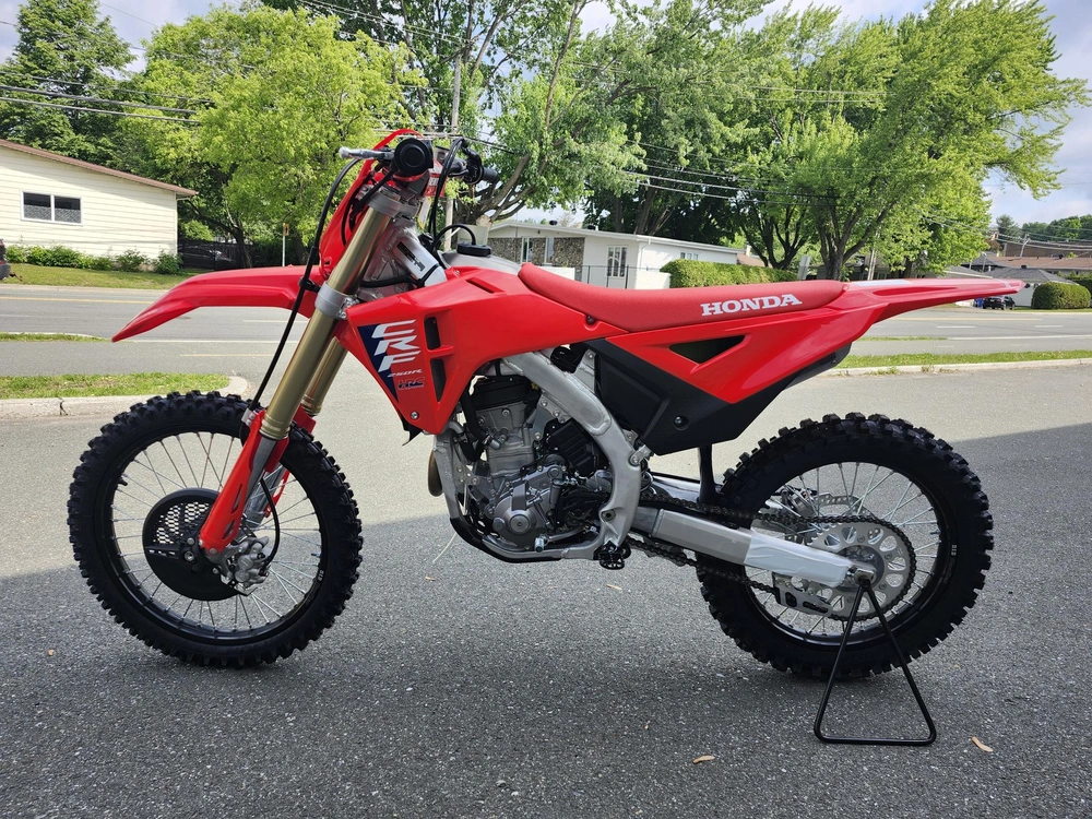 2025 Honda Crf250rs Crf 250r - 250cc Dirt Bike alt