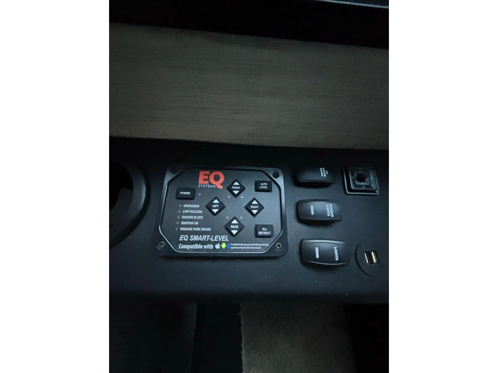 Entegra Coach Vision 29s Classe A 2024 alt