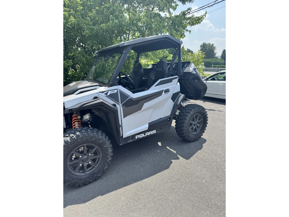 2022 Polaris General Xp 1000 Deluxe - Ghost White Eps - Can-am - Zforce - Cf Moto - Commander alt
