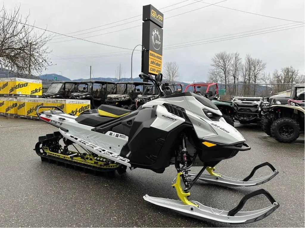 2025 Ski-doo Summit Adr W/ Edge Pkg 154 850 E-tec Powdermax X-light Flexedge 3.0" Shot alt