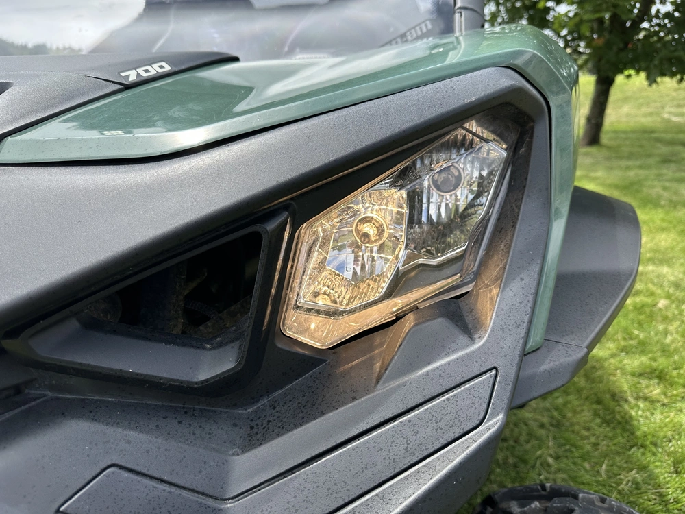 2023 Can-am Commander Dps 700 alt