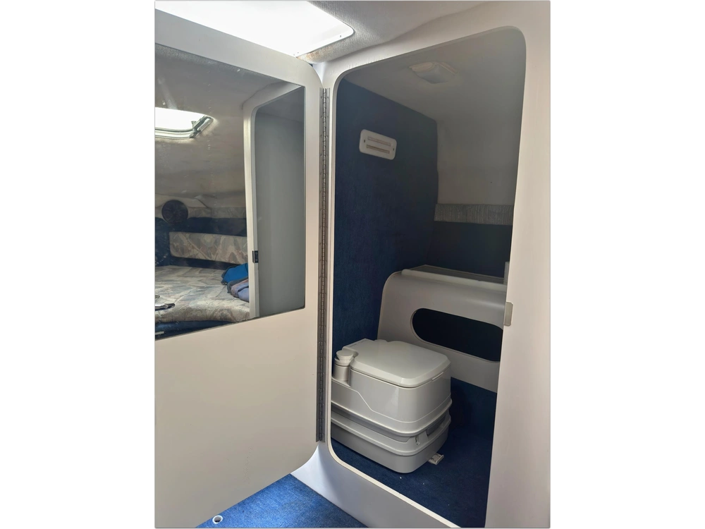 1993 Chris-craft 238 Concept alt