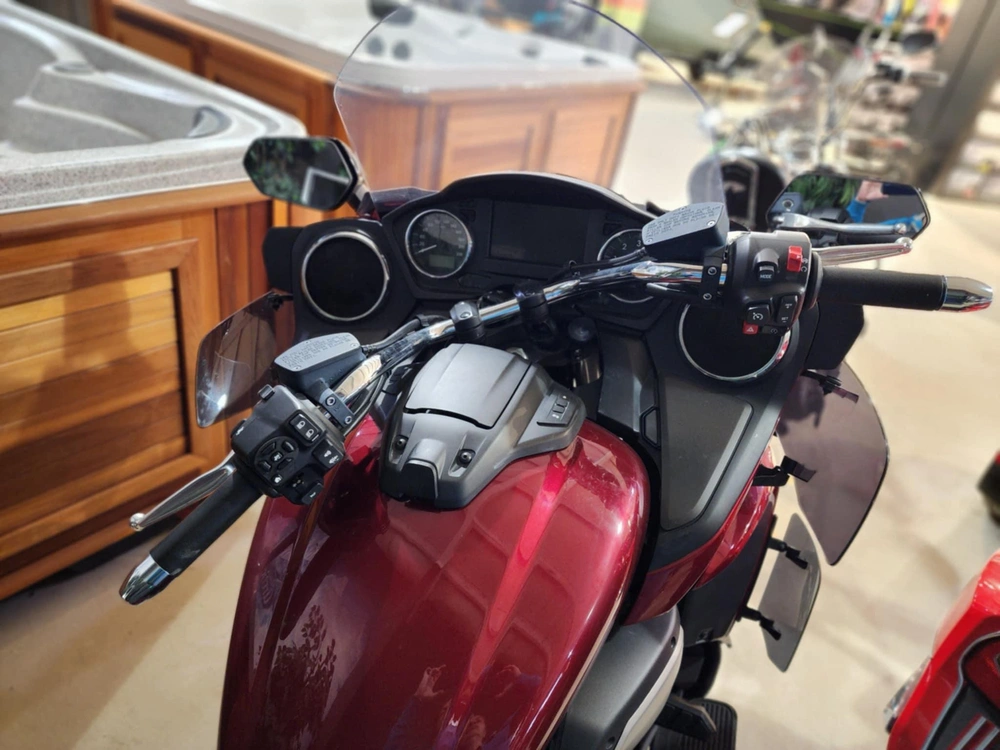 2018 Yamaha Venture Star alt